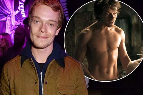 alfie allen naked|Alfie Allen Nude Sex Scene